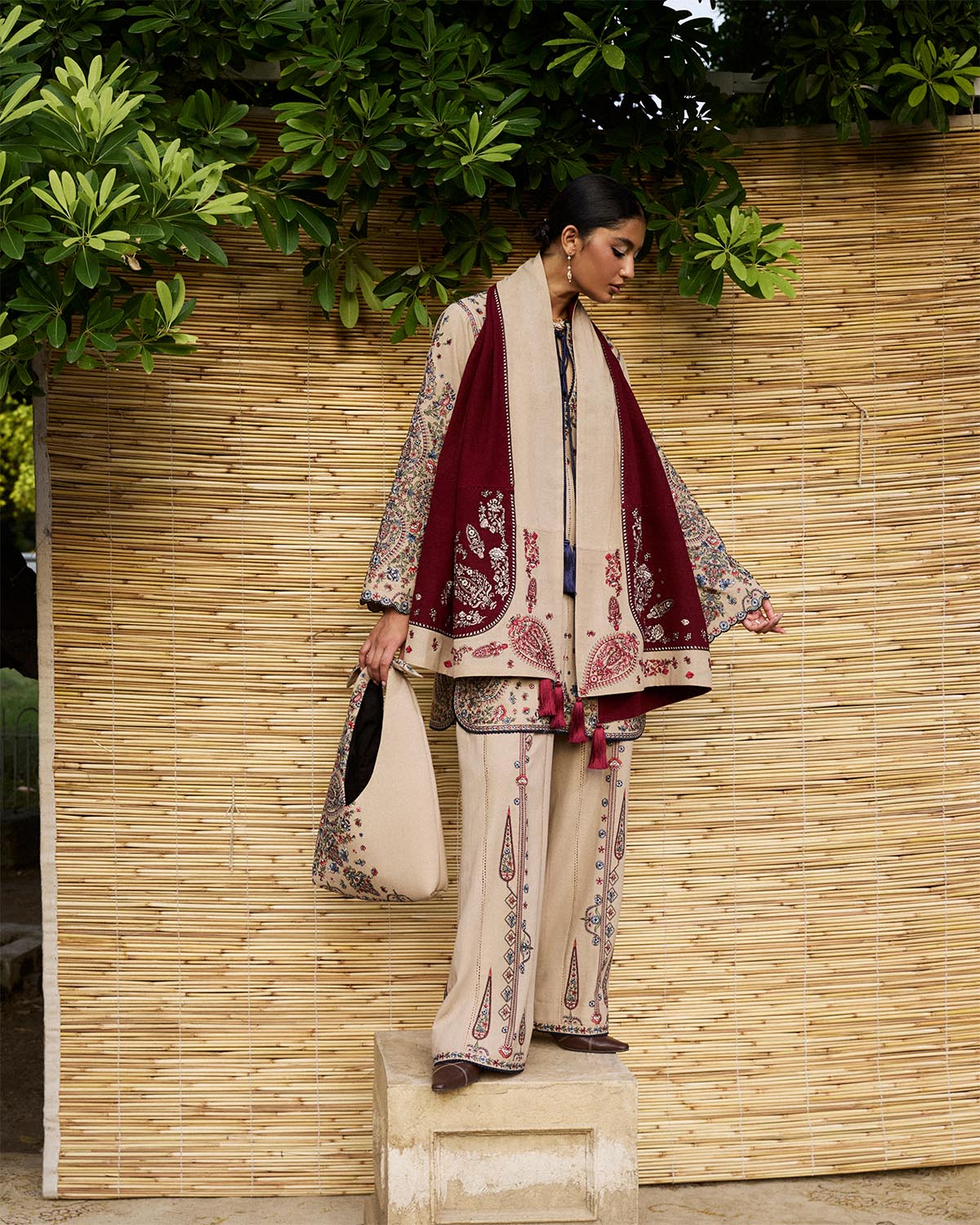 Naaz - Jacket - Image 2