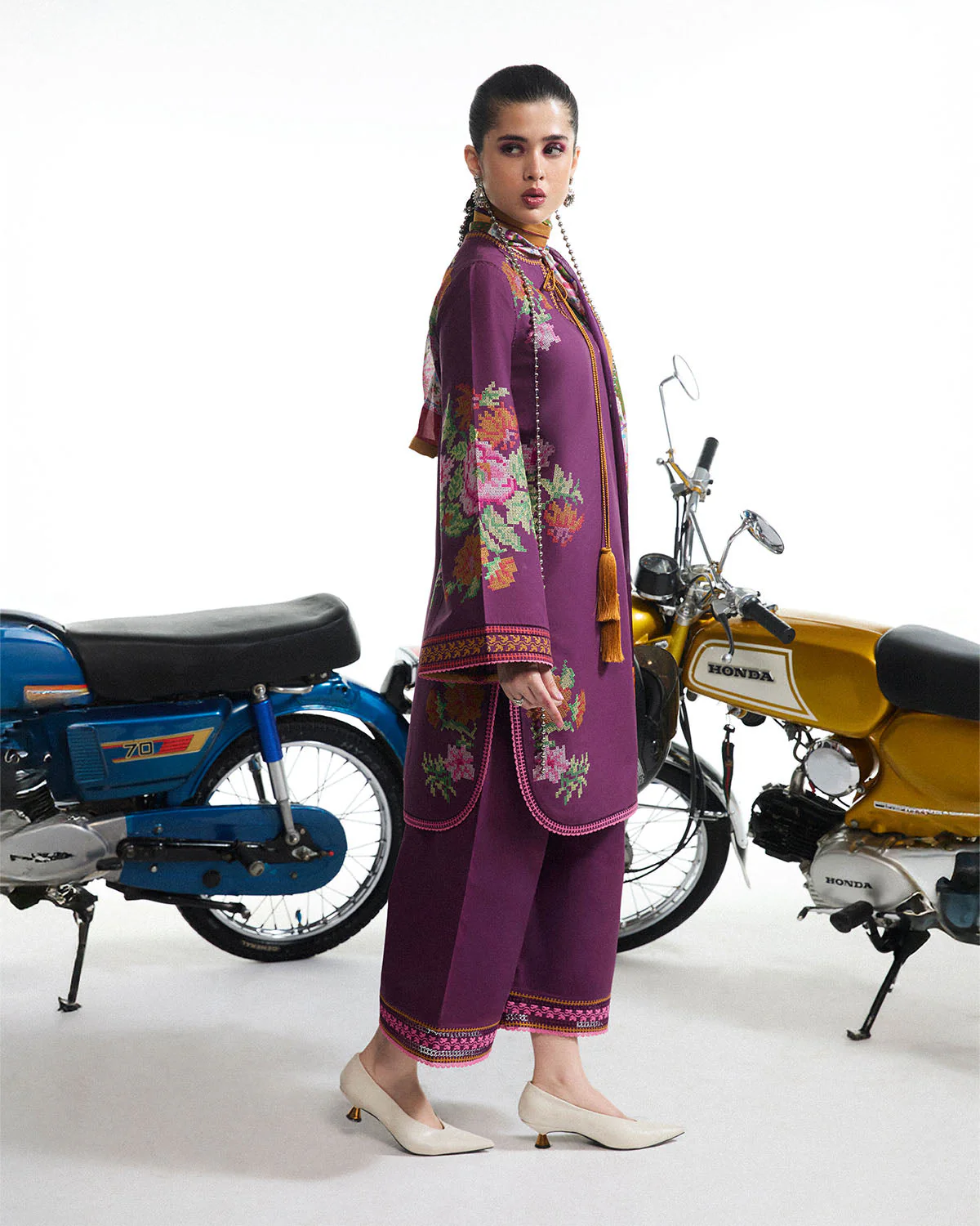 Naimi - Scarf - Image 5