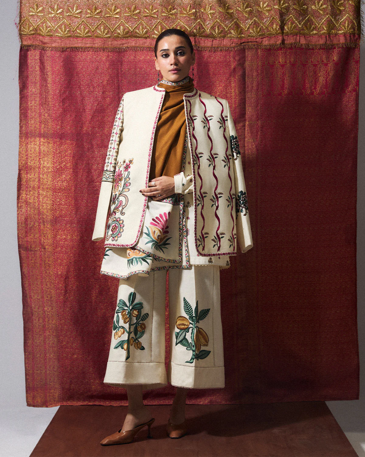Rasa Coat - Image 3