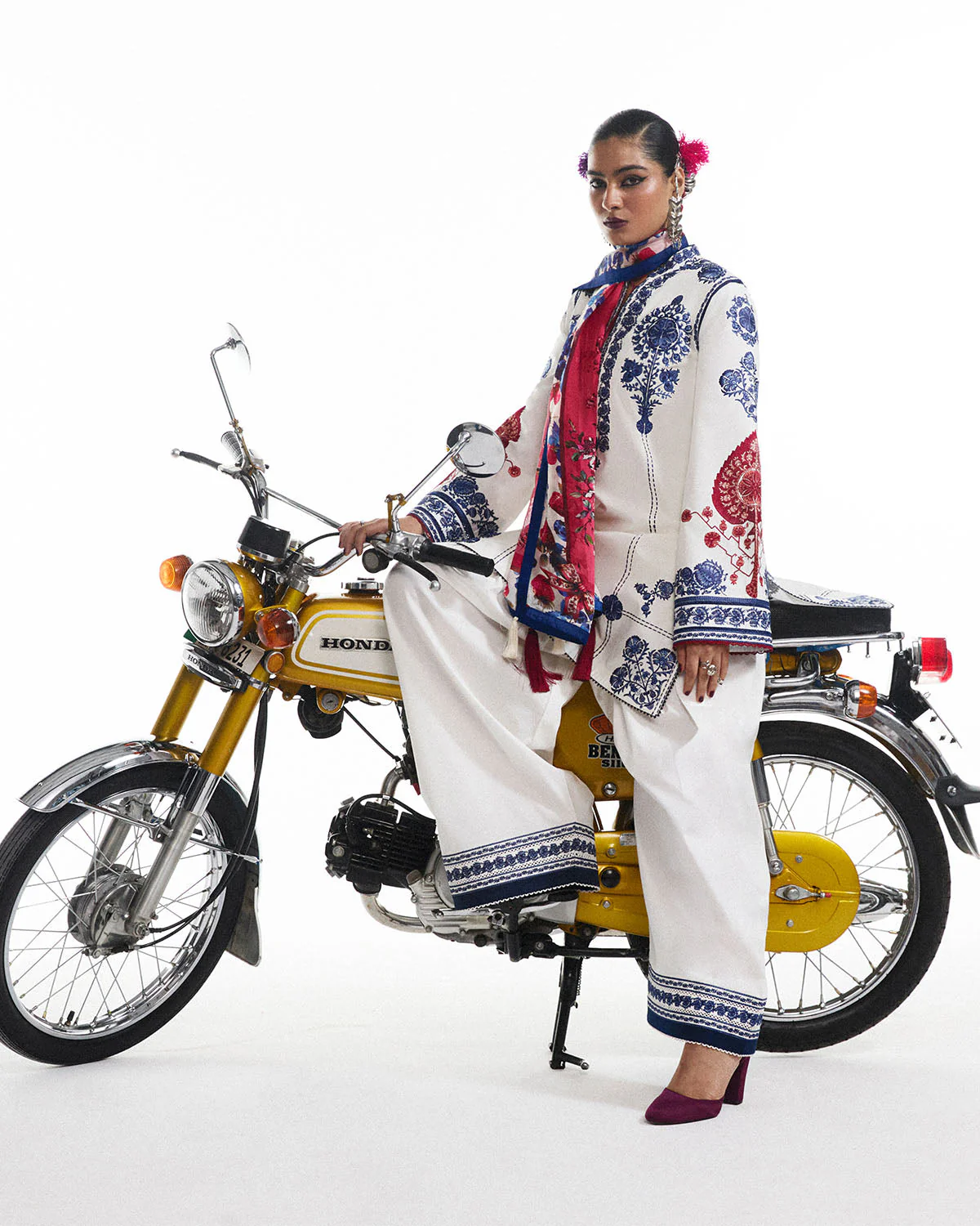Tara - Scarf - Image 2